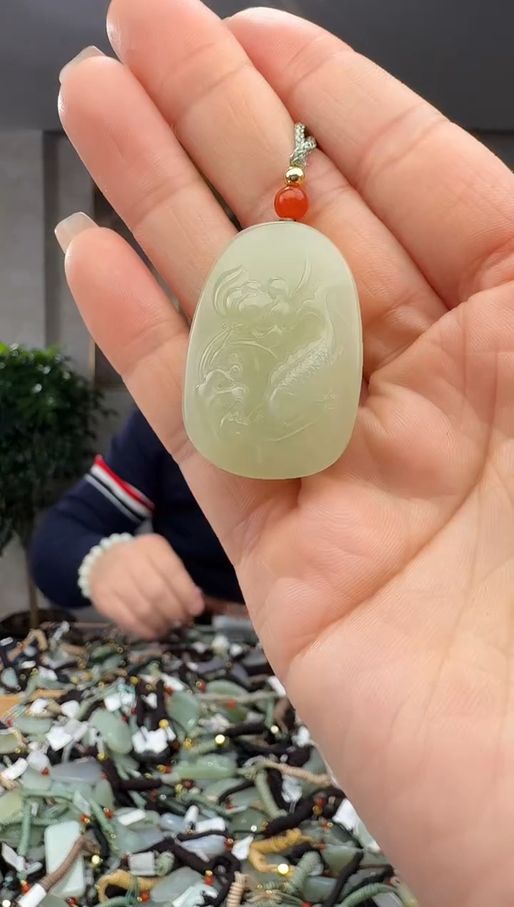 颈饰未镶嵌和田玉拍一发一多样性发货