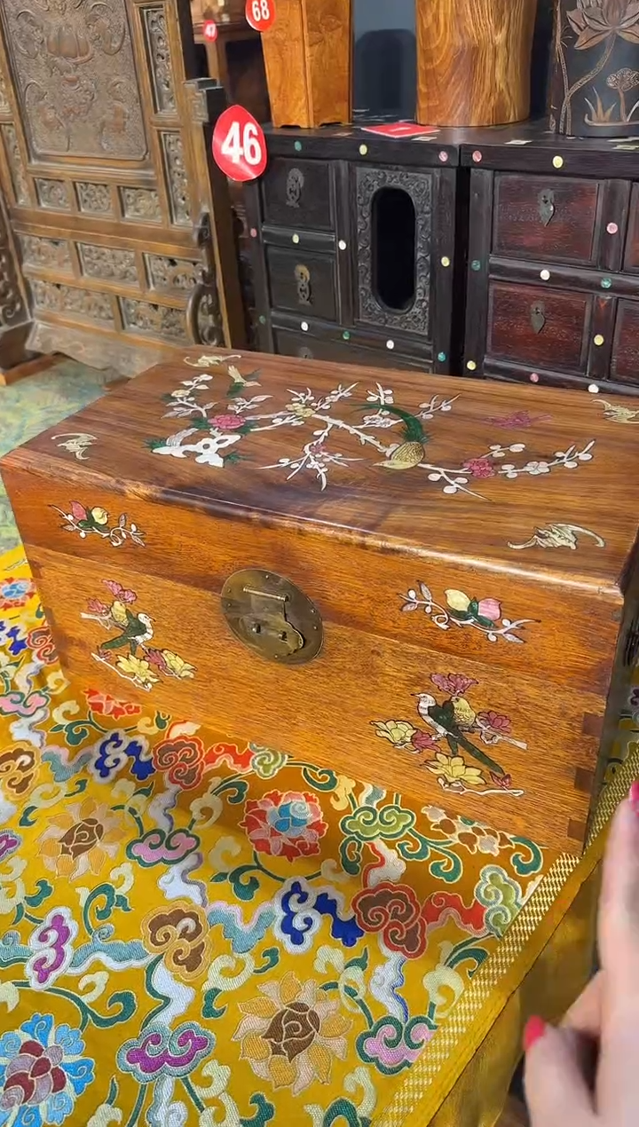 【闪购商品】木木艺50鸟踏花枝大翻盖箱598.88888