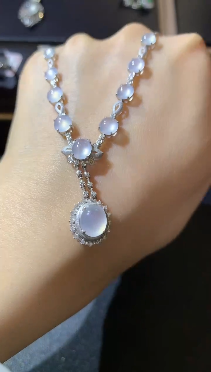 【闪购商品】翡翠套链18K金镶嵌C20翡翠