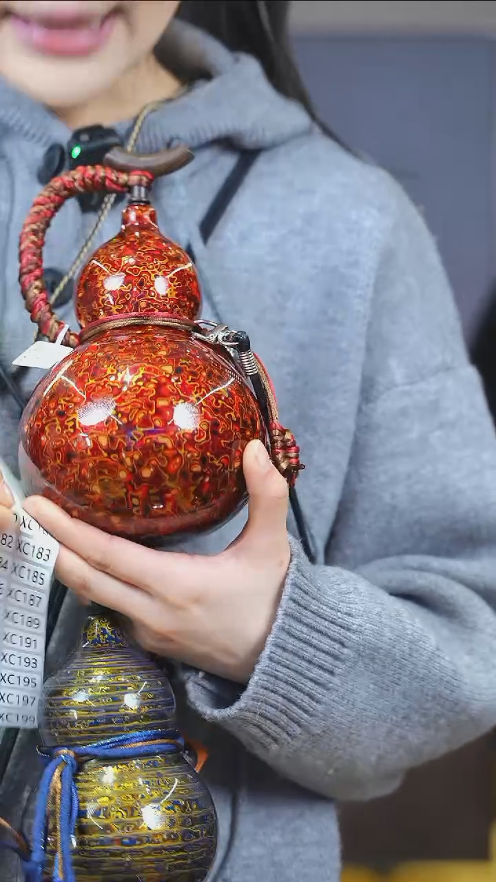 【闪购商品】XC180漆艺酒葫芦不包手串及旋转底座