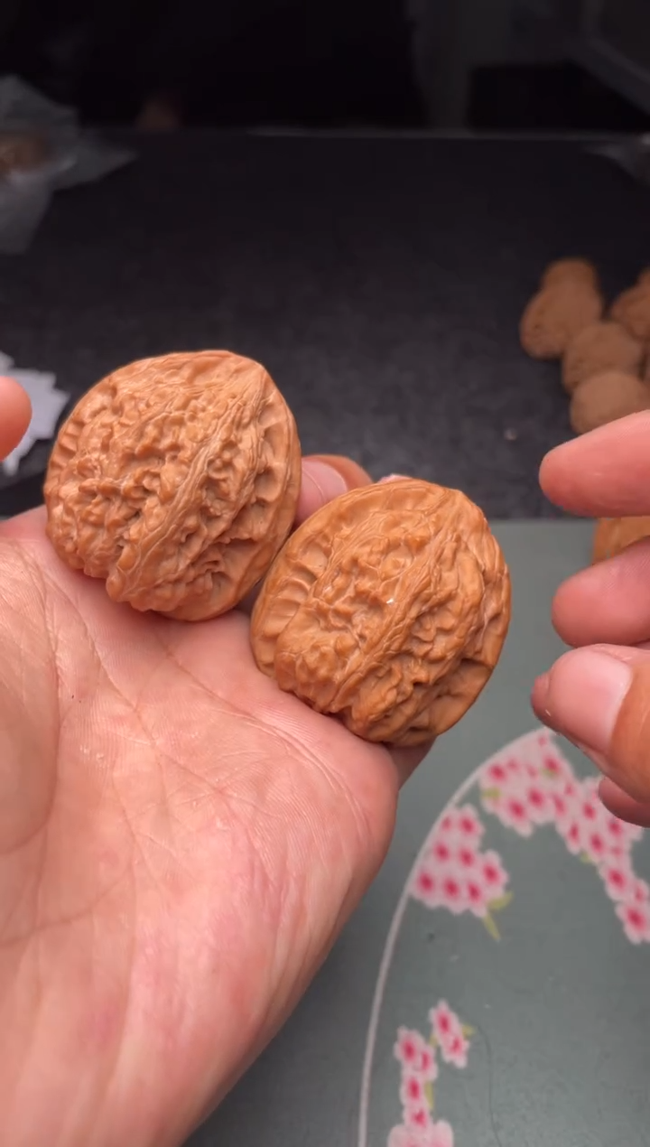 把件文玩核桃a240   战斧40尺