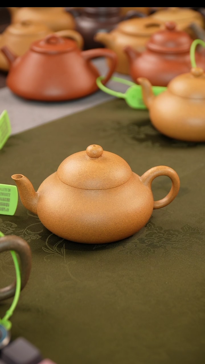 茶壶紫砂老宕口黄金段梨