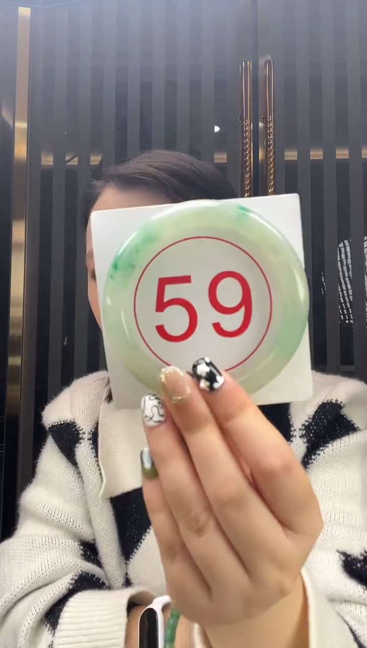 未镶嵌手镯石英质玉7