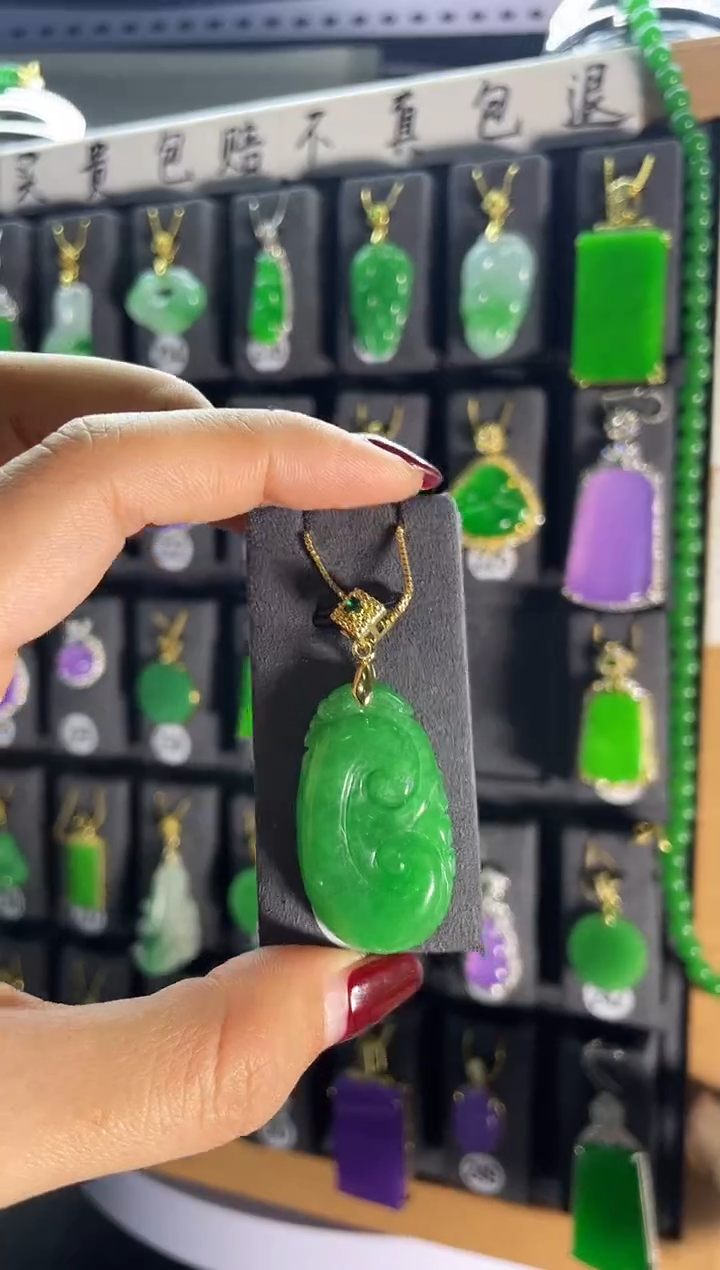 【闪购商品】翡翠耳饰银S925镶嵌233...