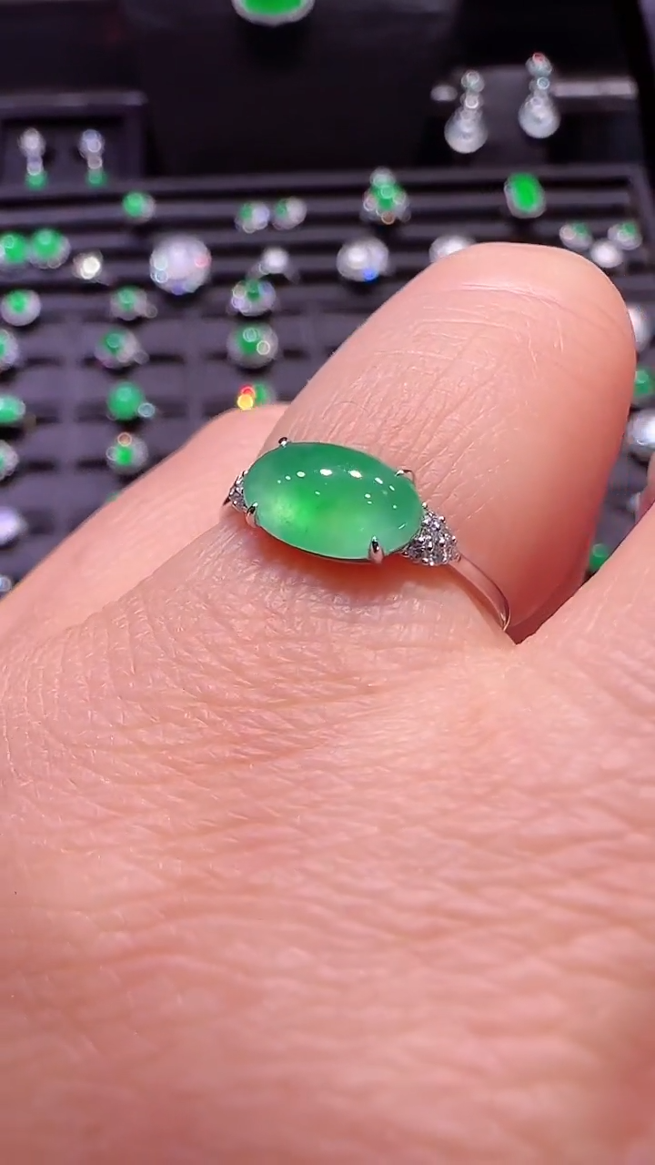 【闪购商品】翡翠戒指18K金镶嵌戒指