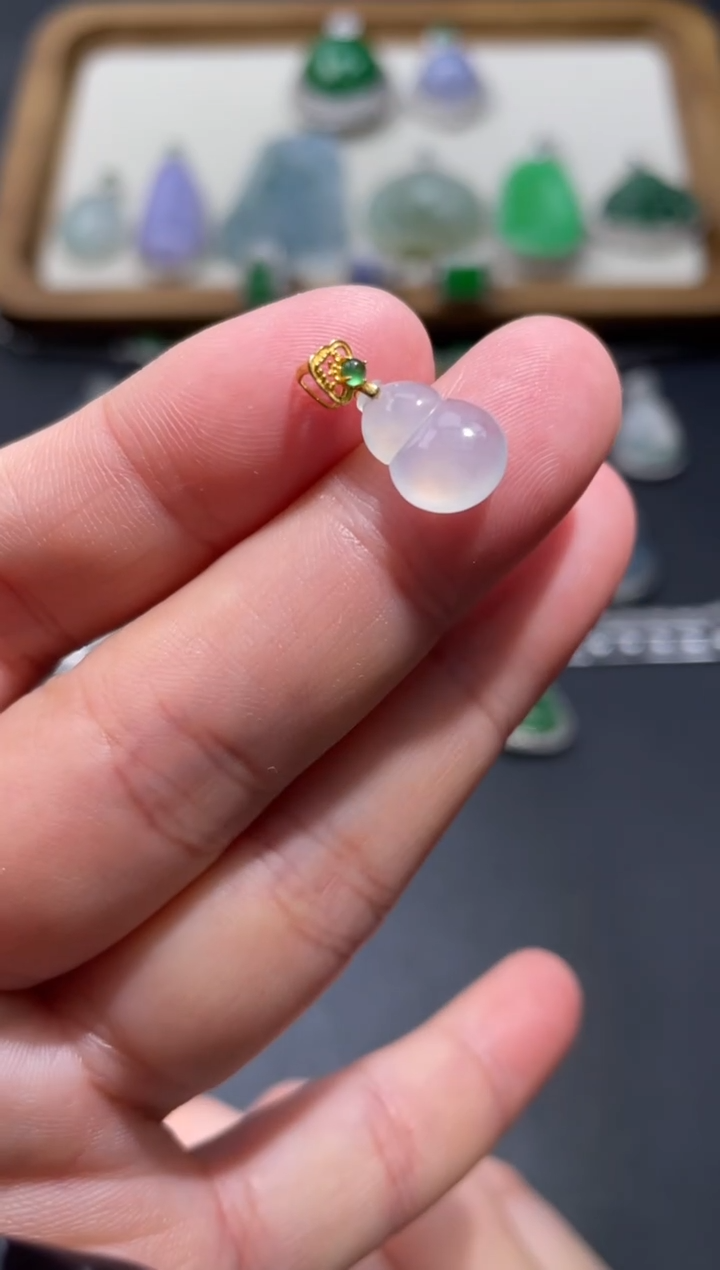 【闪购商品】翡翠颈饰18K金镶嵌27..........