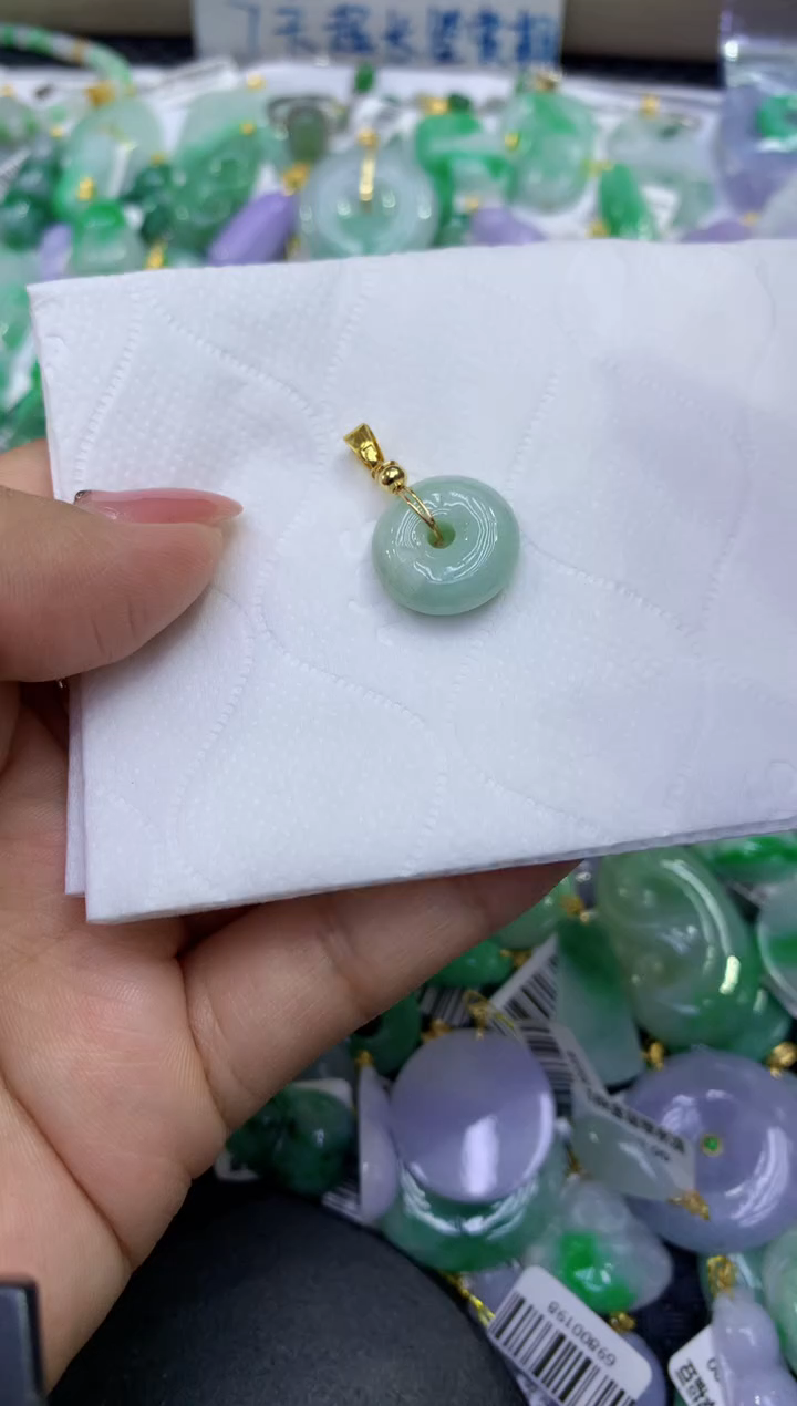 颈饰未镶嵌翡翠天然缅甸A货翡翠