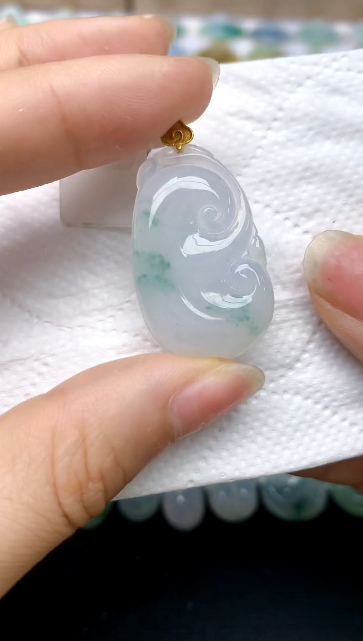 翡翠18K金镶嵌颈饰天然A货翡翠