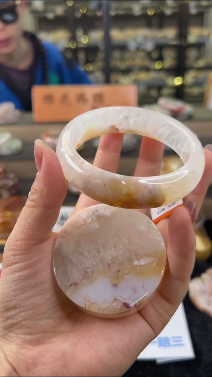 玛瑙/玉髓手镯未镶嵌60圈口（赠送镯心）32290