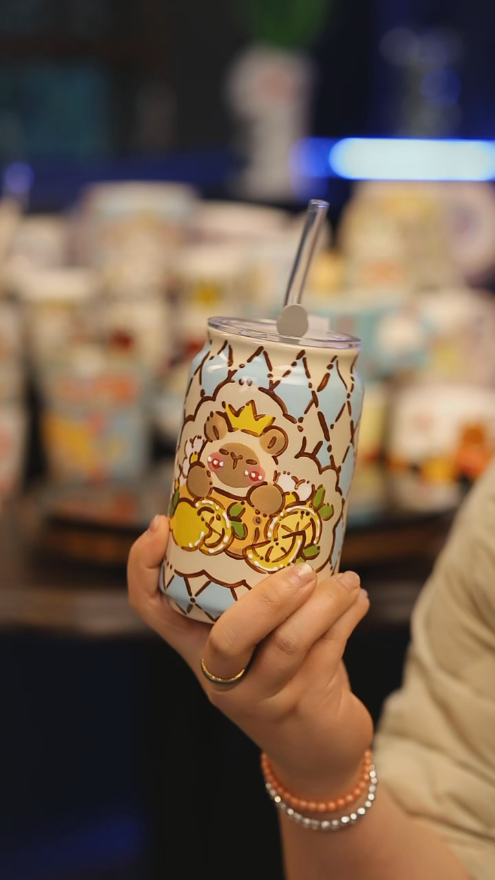 【闪购商品】摆件景德镇釉下彩绘设计师款式陶瓷