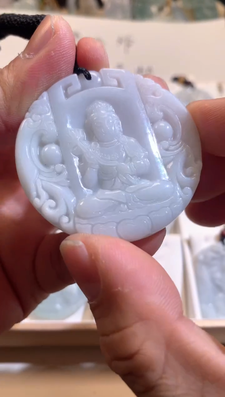 【闪购商品】翡翠颈饰未镶嵌02/15/243