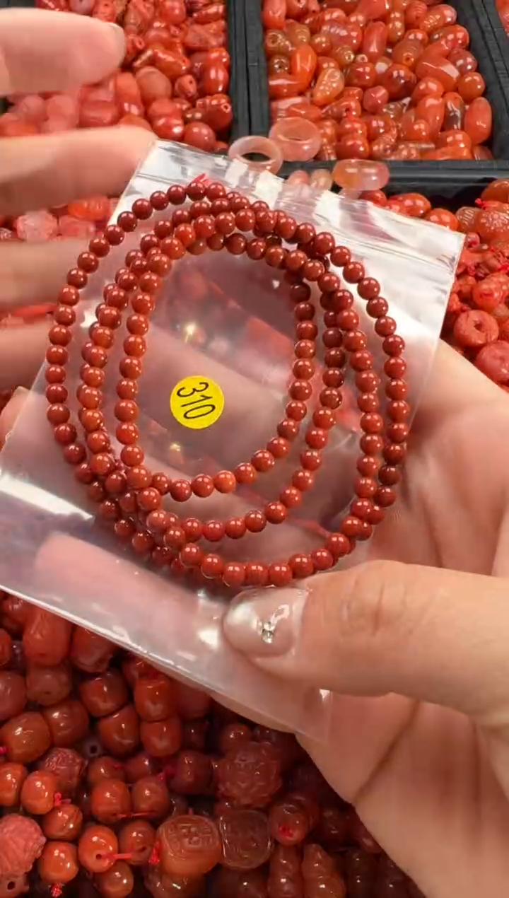 【闪购商品】南红玛瑙颈饰未镶嵌2