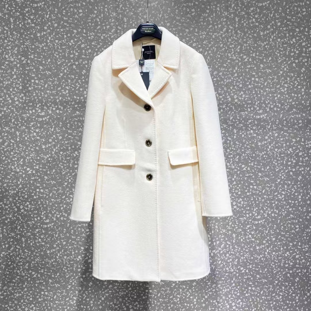 未使用 MaxMara 纯色系带休闲长袖大衣 ohy20