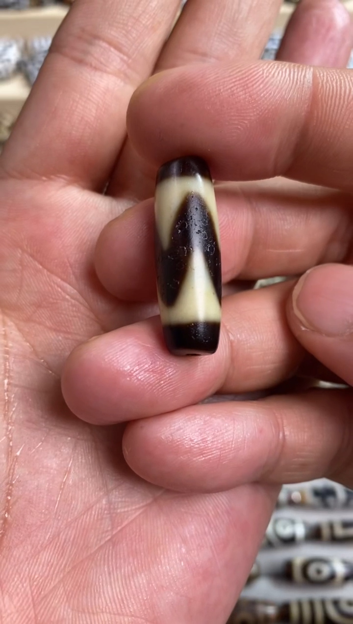 【闪购商品】玛瑙/玉髓珠宝奇石未镶嵌建成虎牙