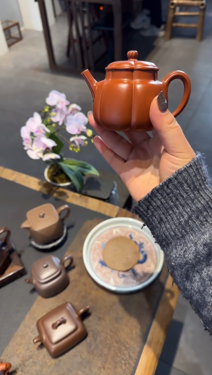 【闪购商品】紫砂茶壶繁花 朱泥