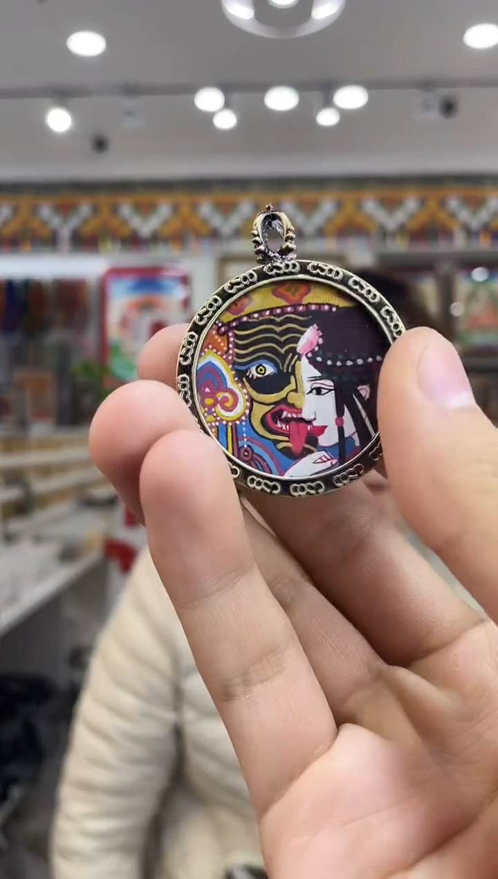 吊坠纯手绘唐卡（非质量问题不退不换）扎基前世今生