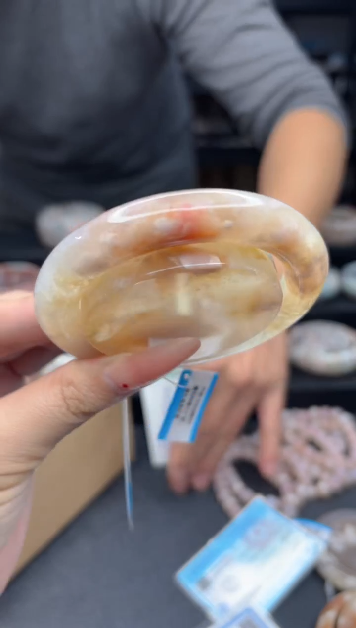 【闪购商品】石英质玉手镯未镶嵌2294（57圈赠送镯心）