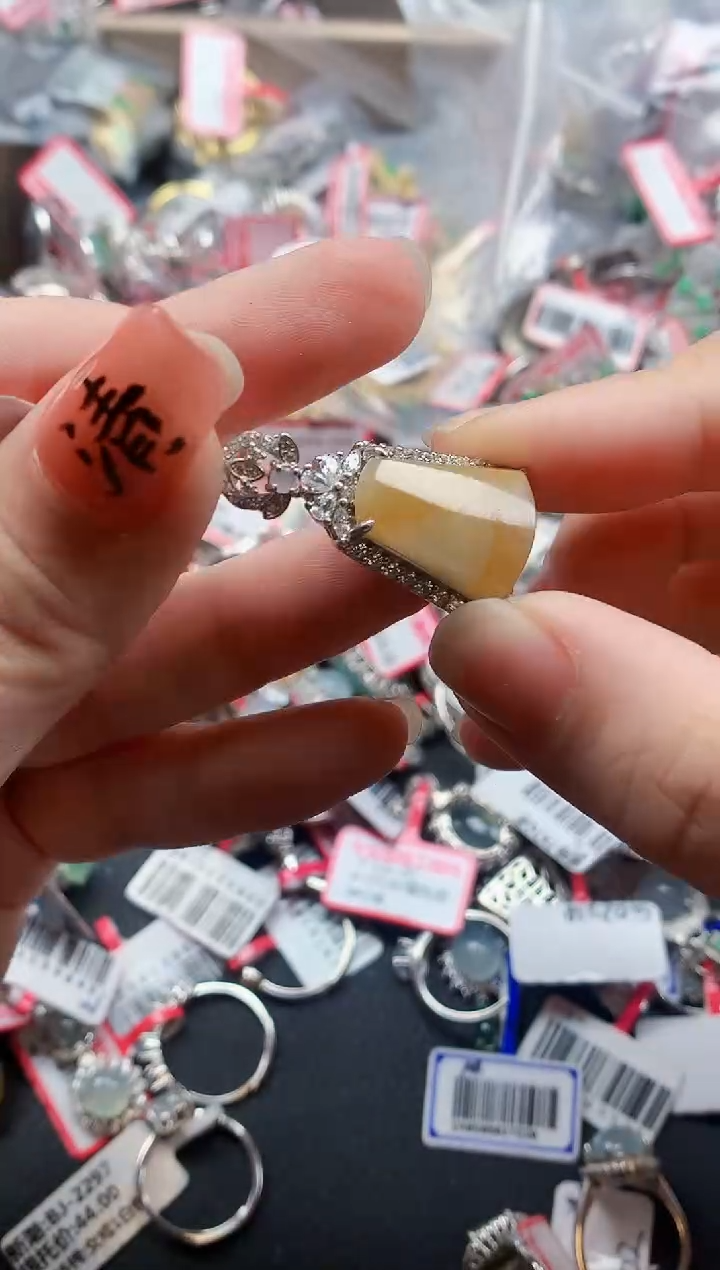 银S925镶嵌戒指翡翠天然A货缅甸翡翠