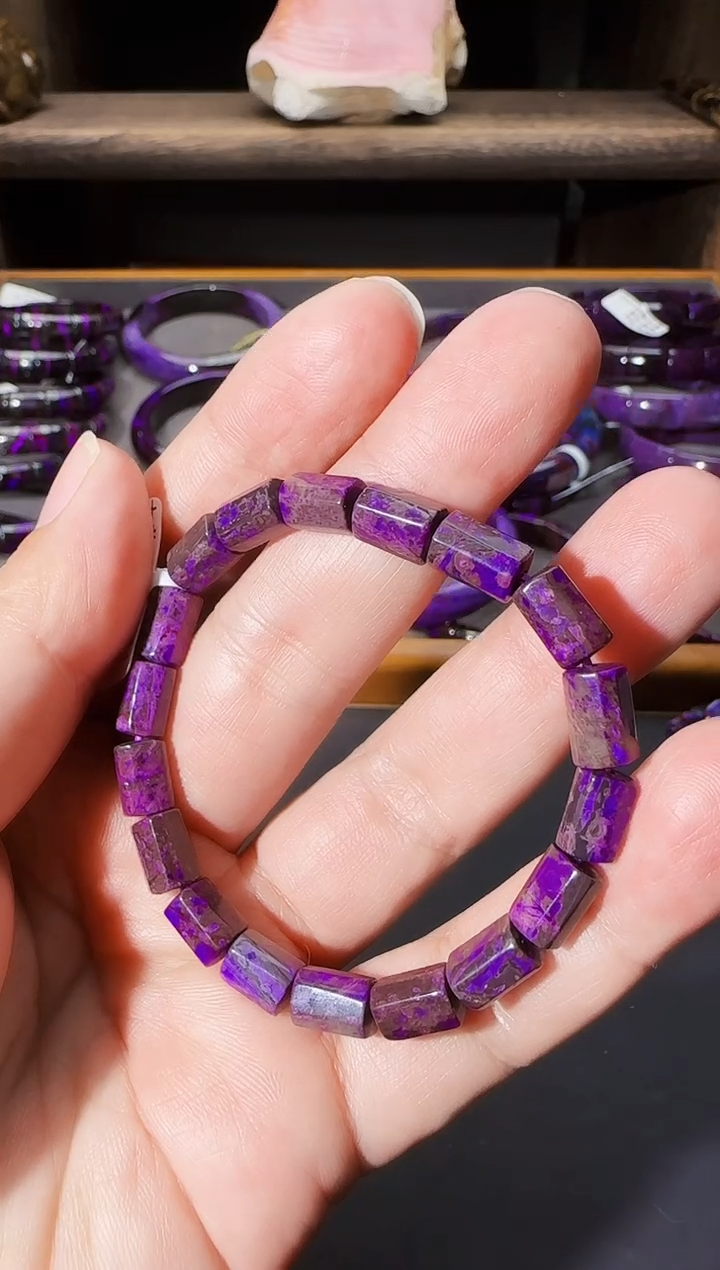 【闪购商品】苏纪石（舒俱来）丝绒手串未镶嵌@多样性发其一