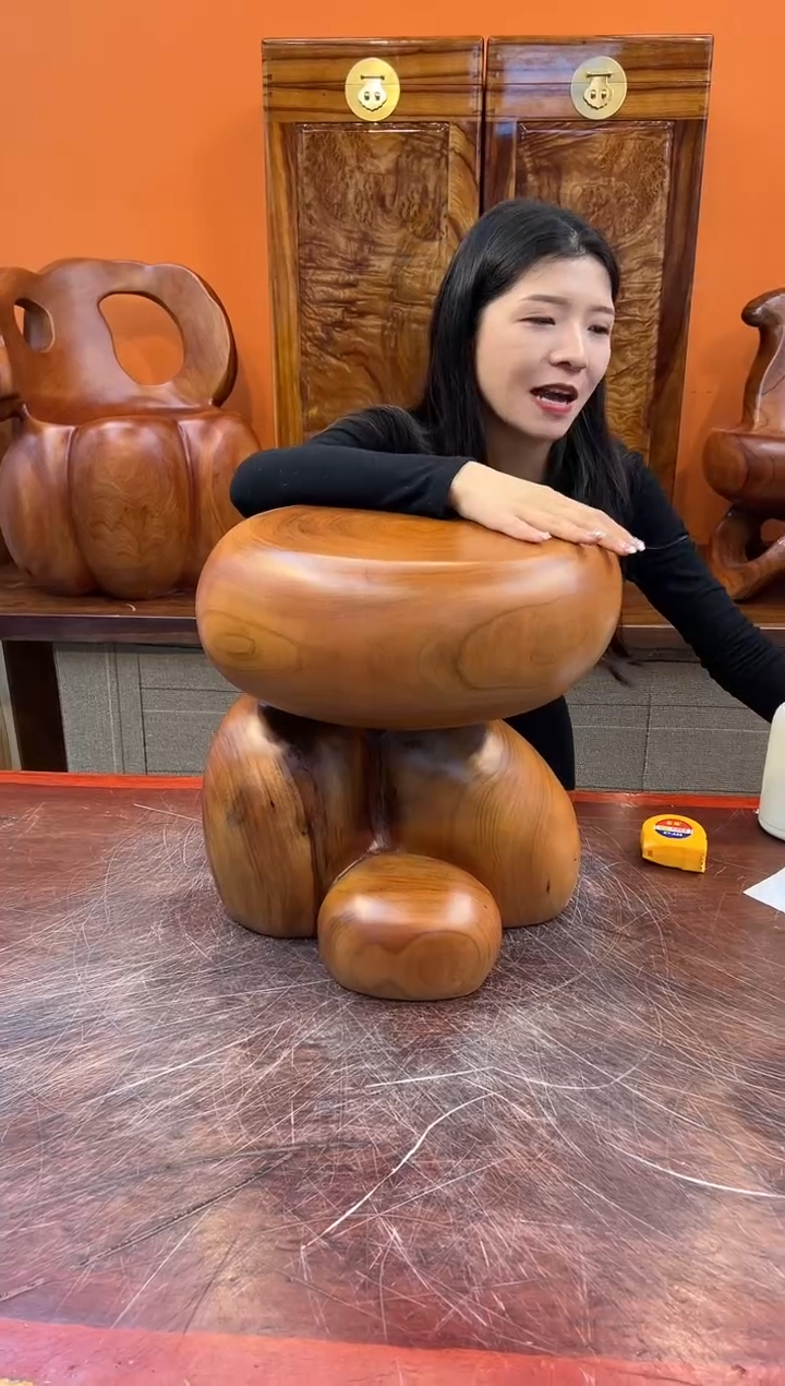 【闪购商品】稳定木实木创意凳子