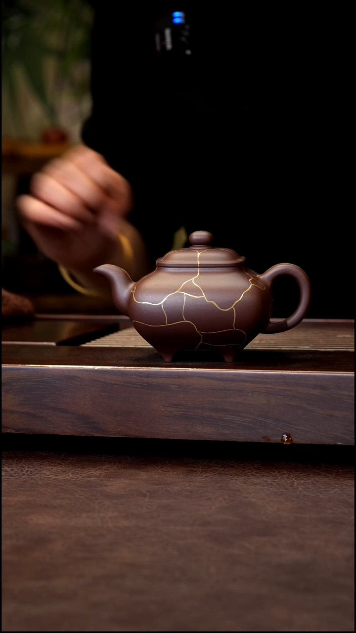 茶壶紫砂紫泥全手洒金传炉200cc左右