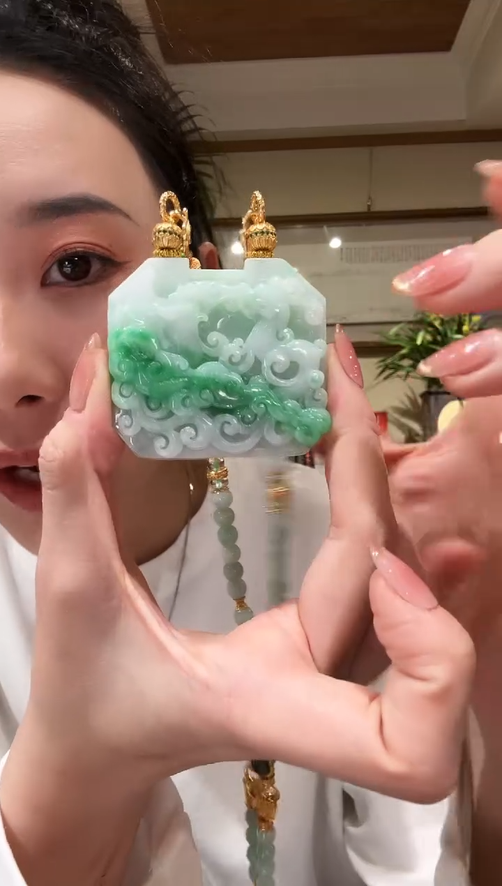 【闪购商品】翡翠颈饰未镶嵌国风