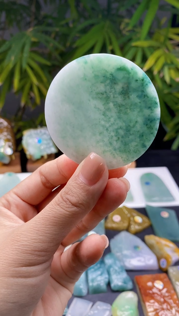 【闪购商品】定制翡翠未镶嵌翡翠