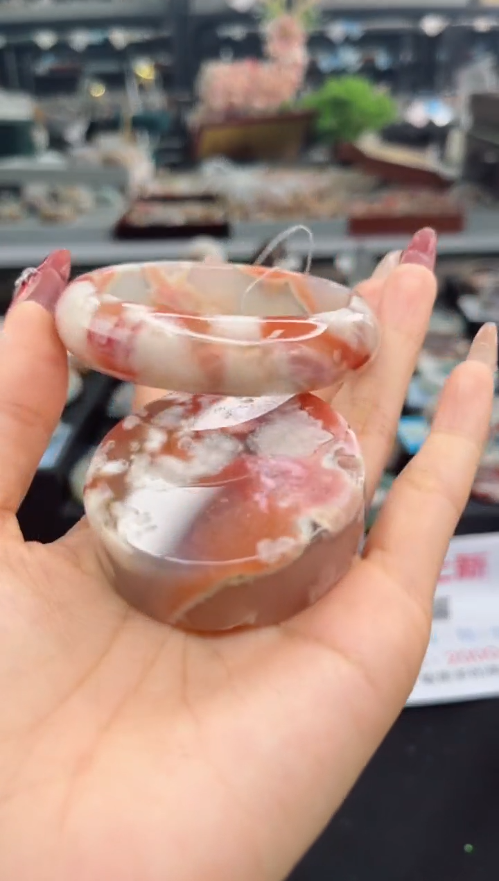 【闪购商品】石英质玉手镯未镶嵌55圈口（赠品镯心）4S9362552