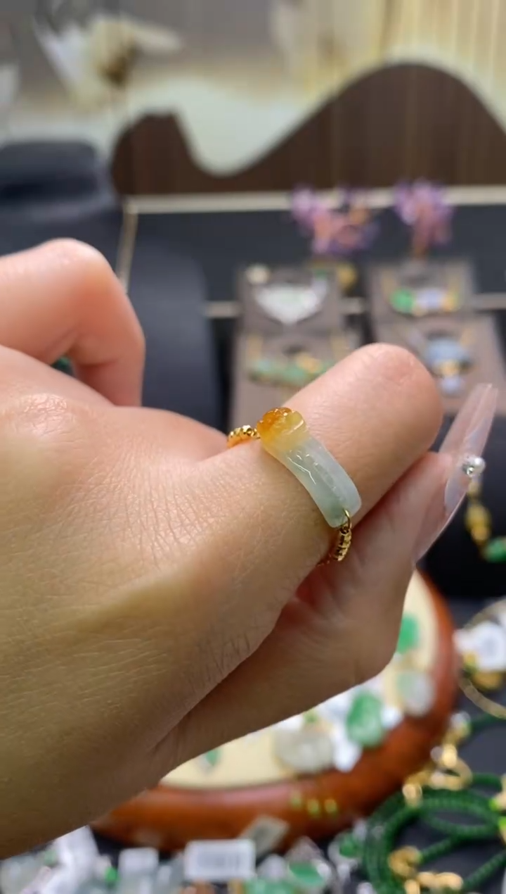 【闪购商品】翡翠颈饰18K金镶嵌净货13164