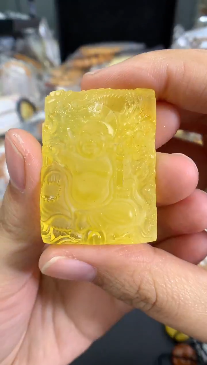 蜜蜡未镶嵌珠宝奇石1