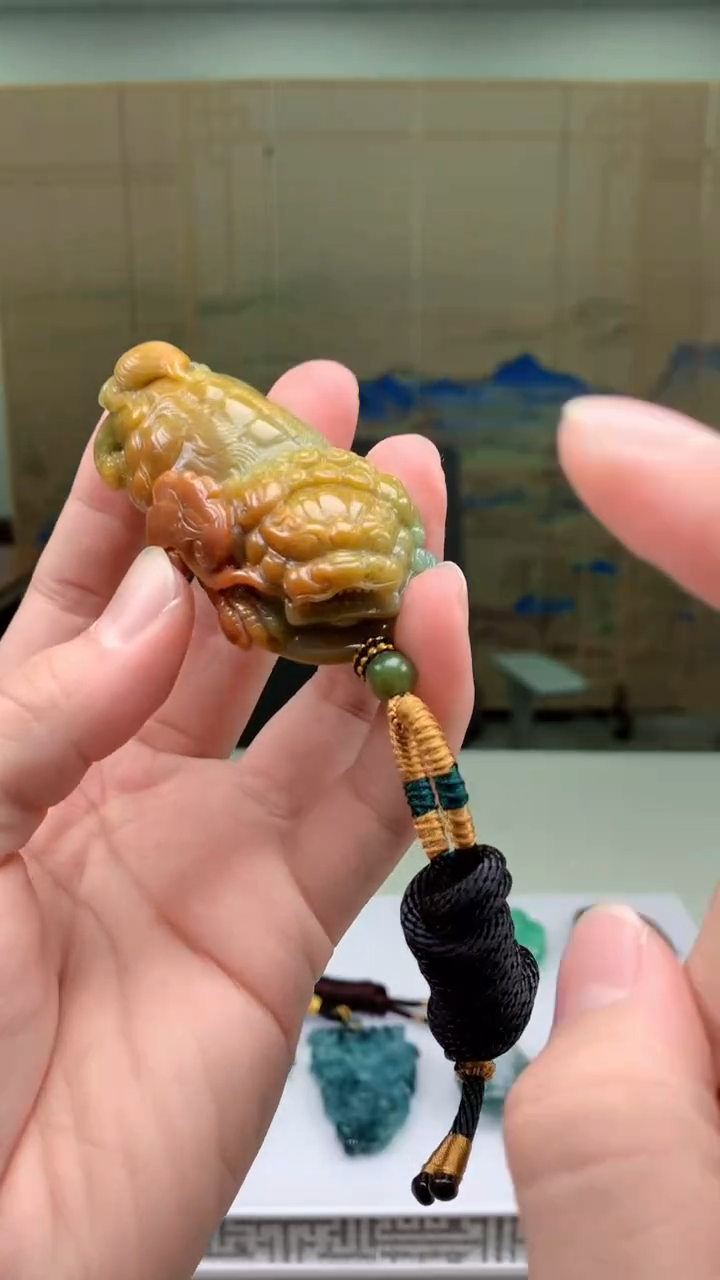 【闪购商品】定制翡翠未镶嵌5028bb-毛货挂件174