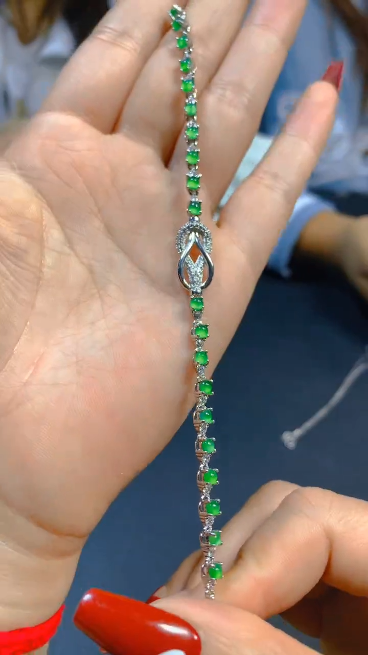 【闪购商品】翡翠手链未镶嵌0649181400多样性发一