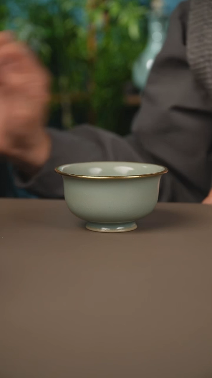 仿古天青柴烧压手