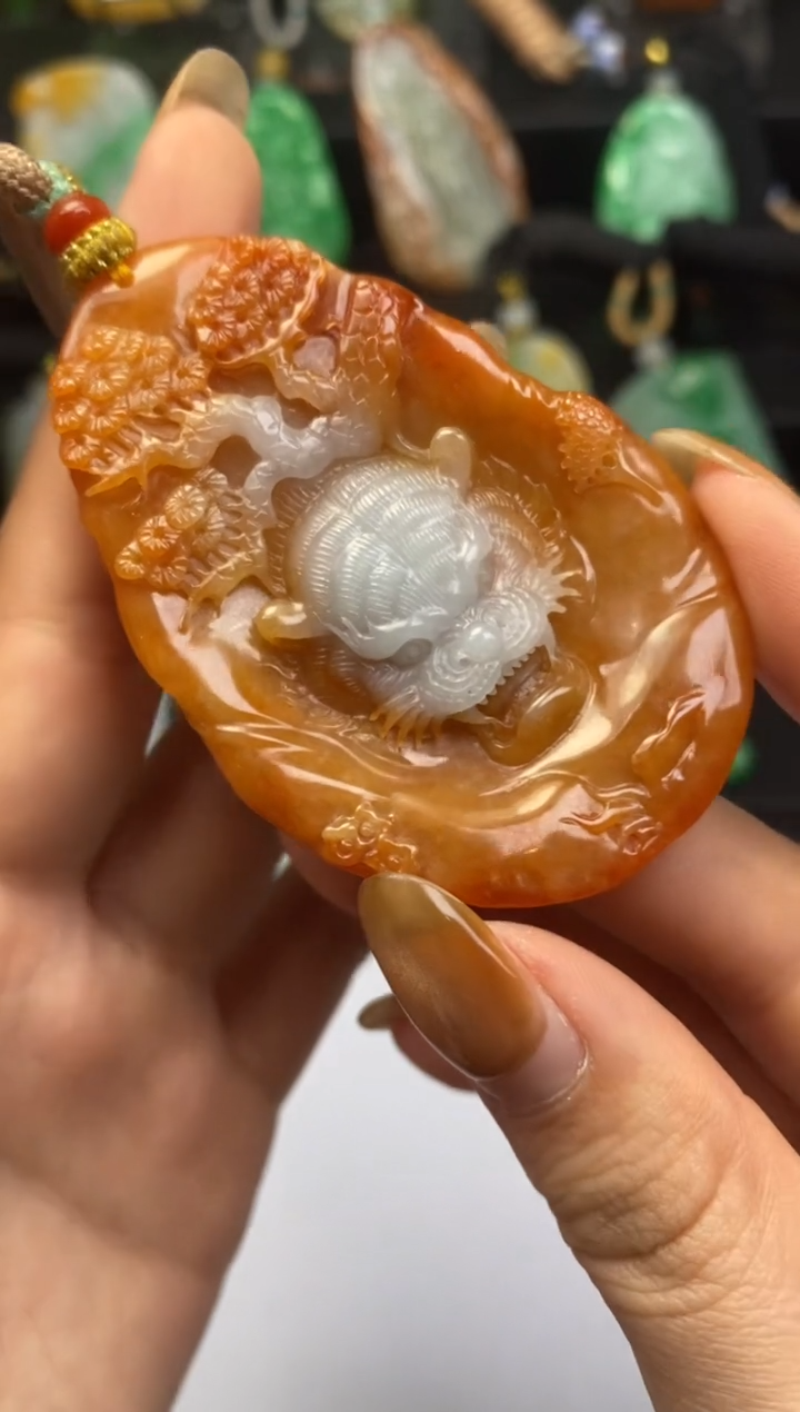 【闪购商品】翡翠颈饰未镶嵌翡翠A货一物一证