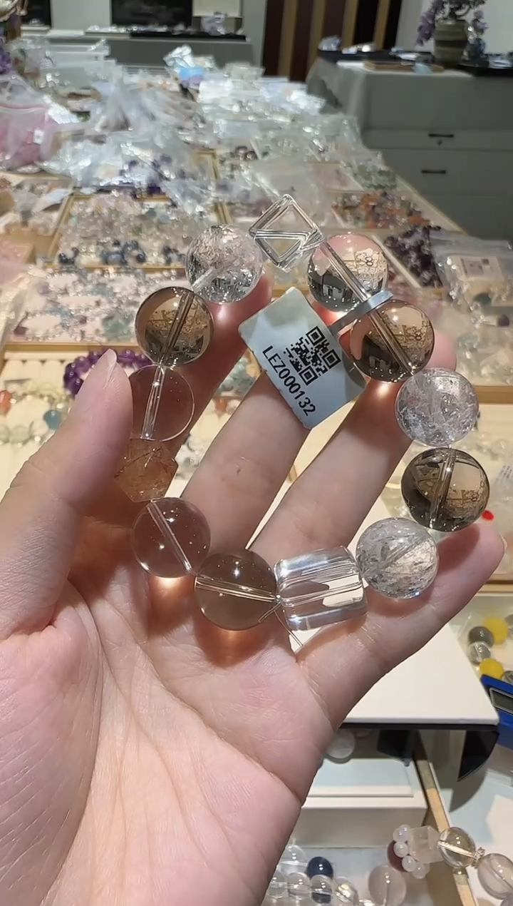 水晶手串未镶嵌手串