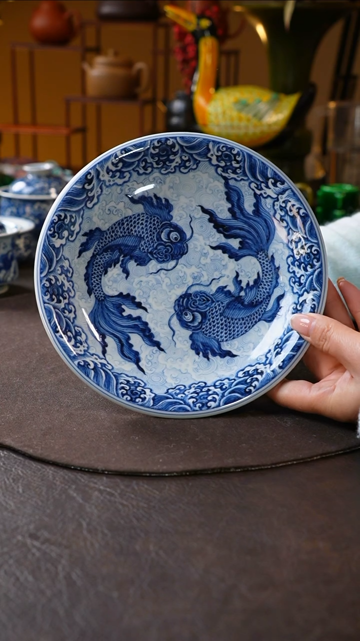 【闪购商品】雲林匠造淡描海水锦鲤壶承