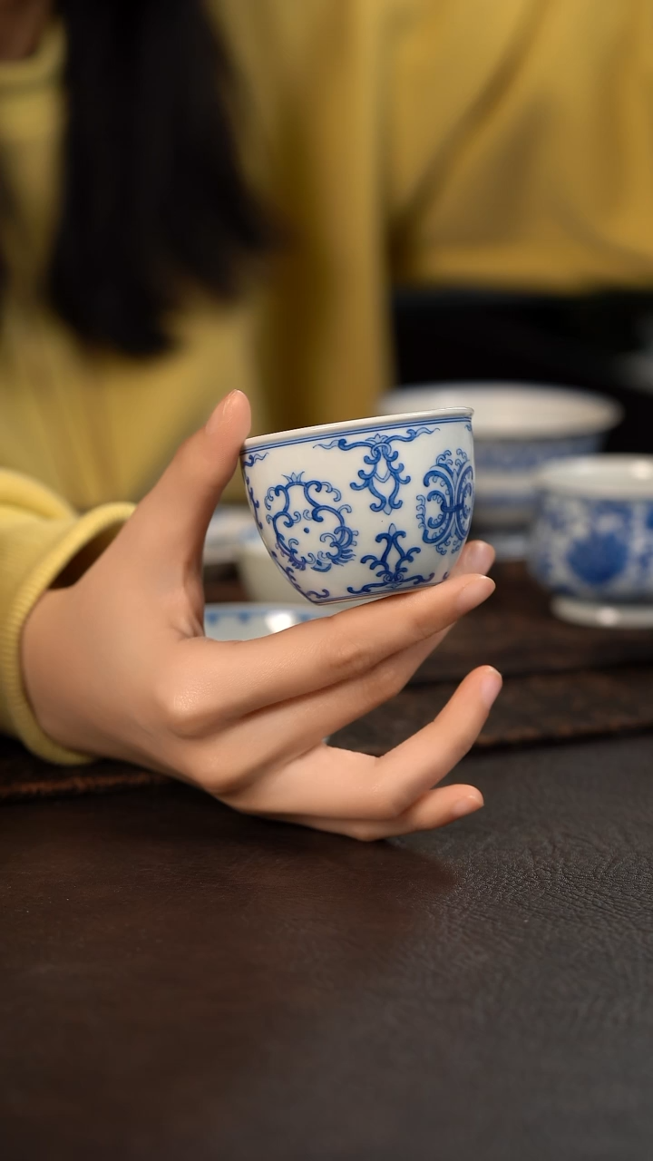 【闪购商品】杯聚澜堂忍冬纹缸杯