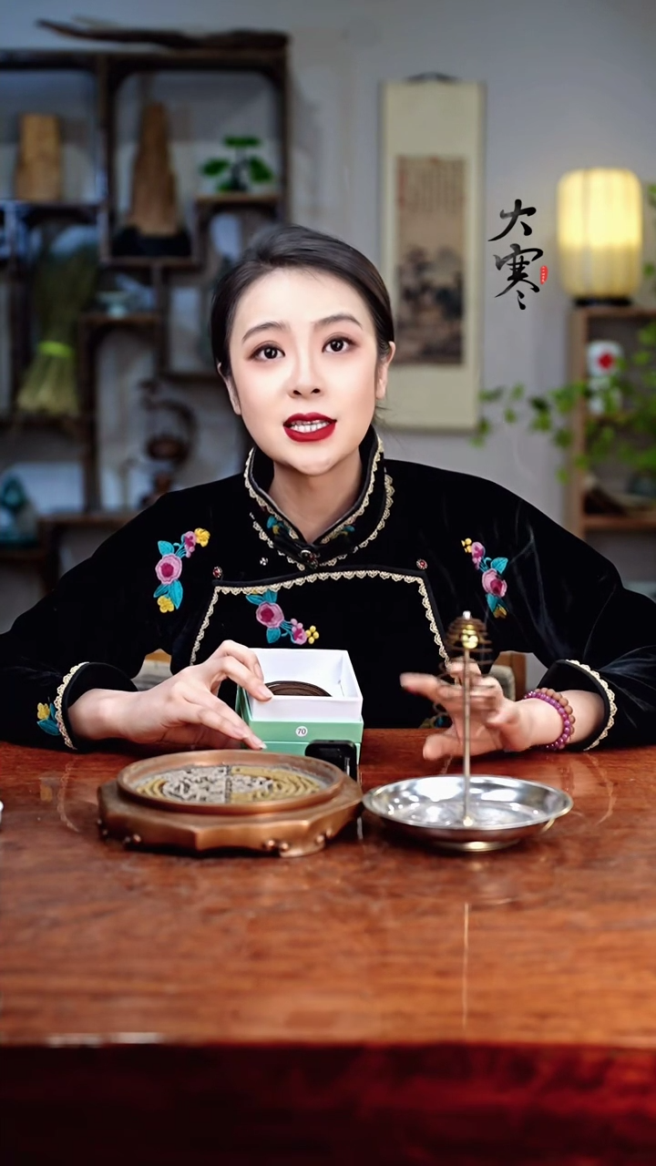 【闪购商品】  70蝴蝶大盘香手工香家用香薰大