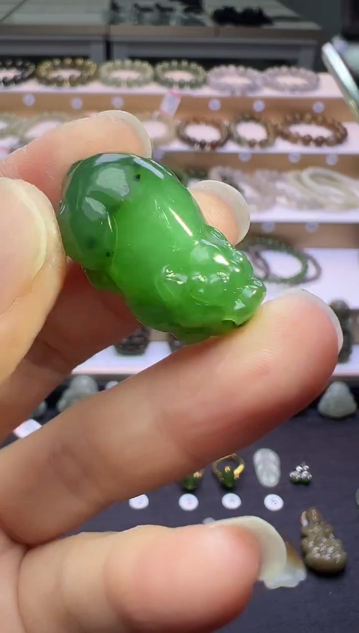 颈饰未镶嵌和田玉114号链接