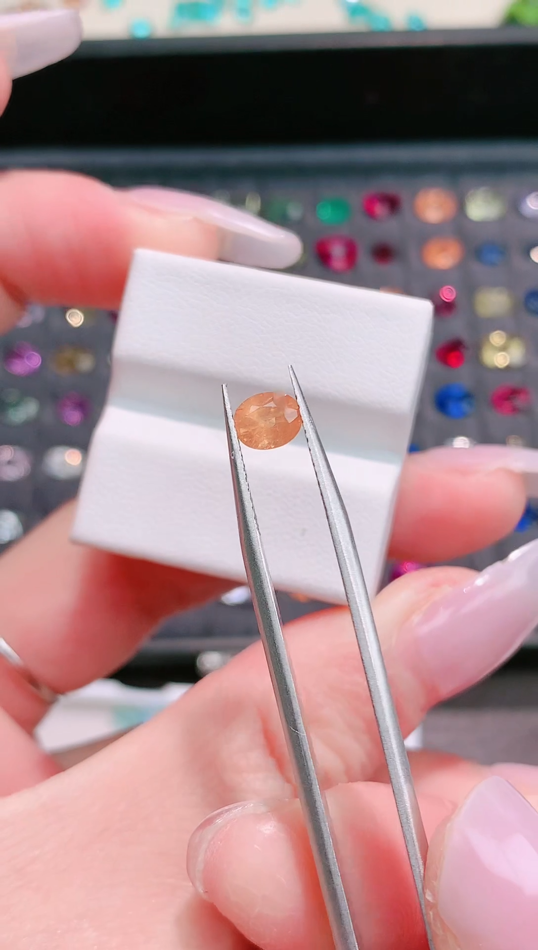 未镶嵌珠宝半成品石榴石0.94ct