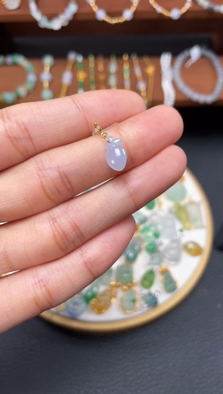 【闪购商品】翡翠吊坠(不含链)18K金镶嵌一个  JK613