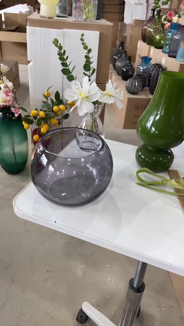 【闪购商品】无铅玻璃烟灰色圆形