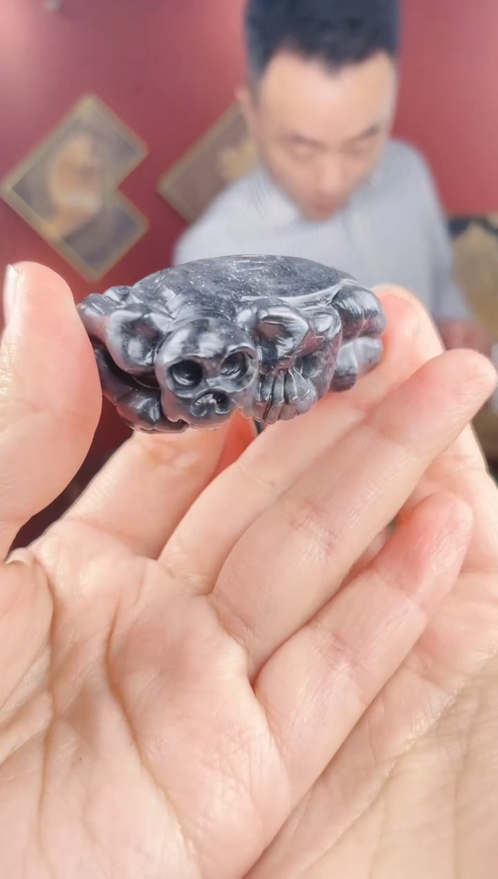 【闪购商品】和田玉颈饰未镶嵌青花骷髅特色件