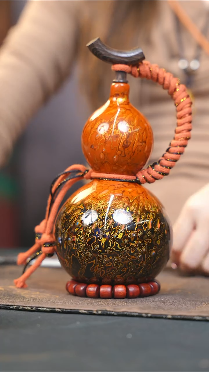 【闪购商品】WQ420漆艺酒葫芦不包手串及旋转底座