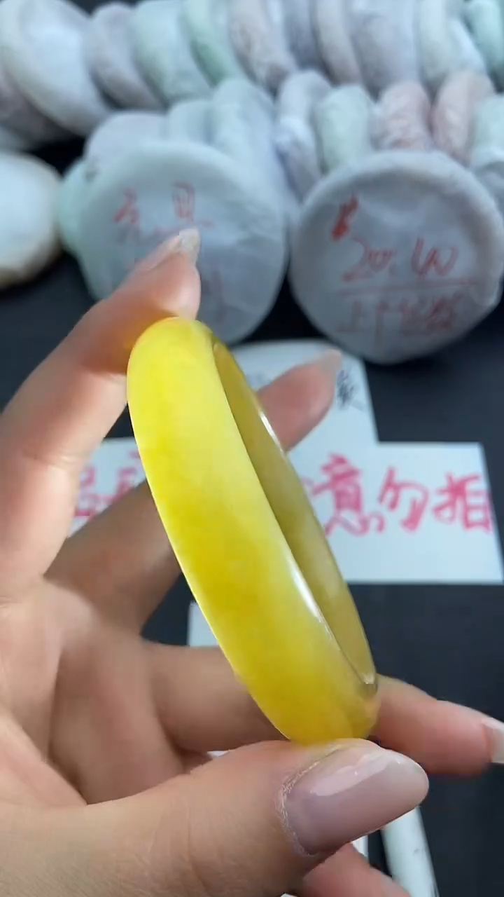 未镶嵌手镯石英质玉瑕疵54+56/57