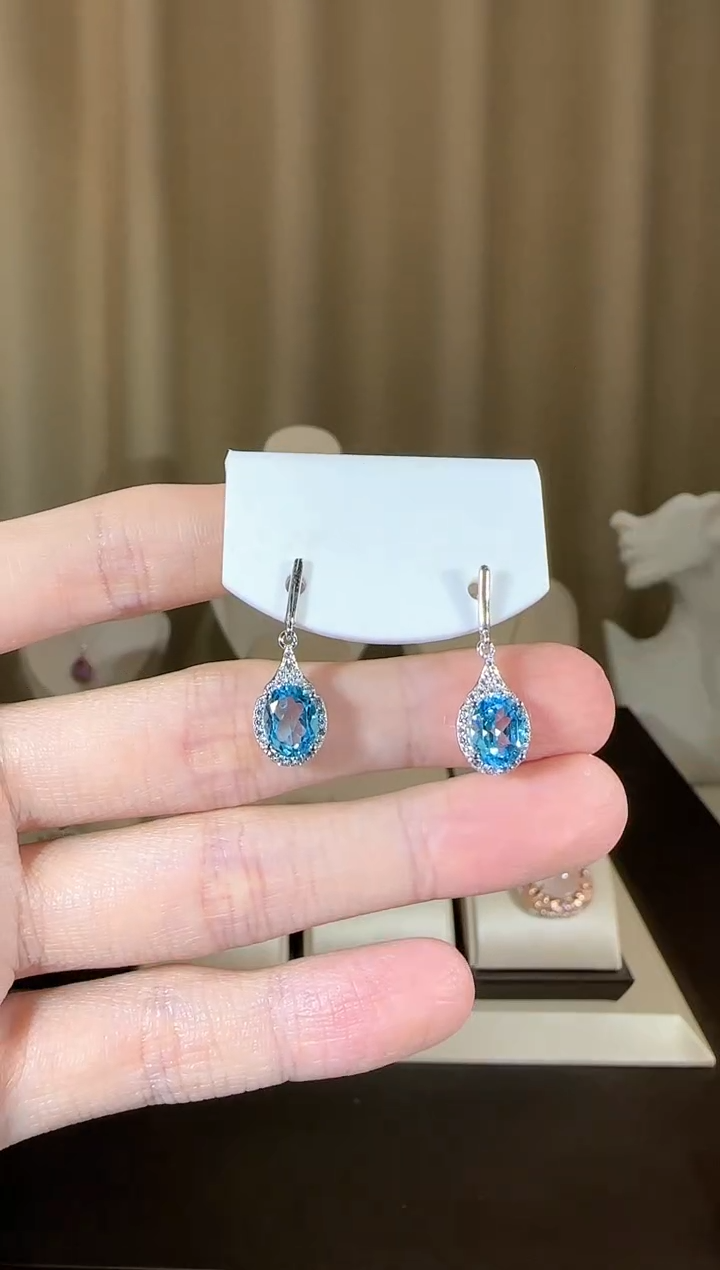 【闪购商品】托帕石耳饰银S925镶嵌6*8mm耳坠