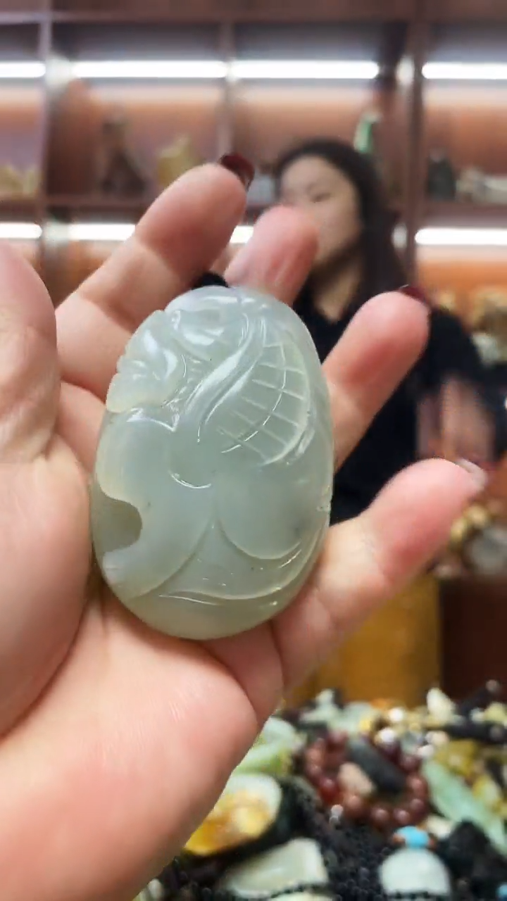 未镶嵌蛇纹石玉手把      