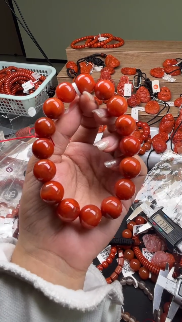 【闪购商品】南红玛瑙珠宝奇石合金-14+