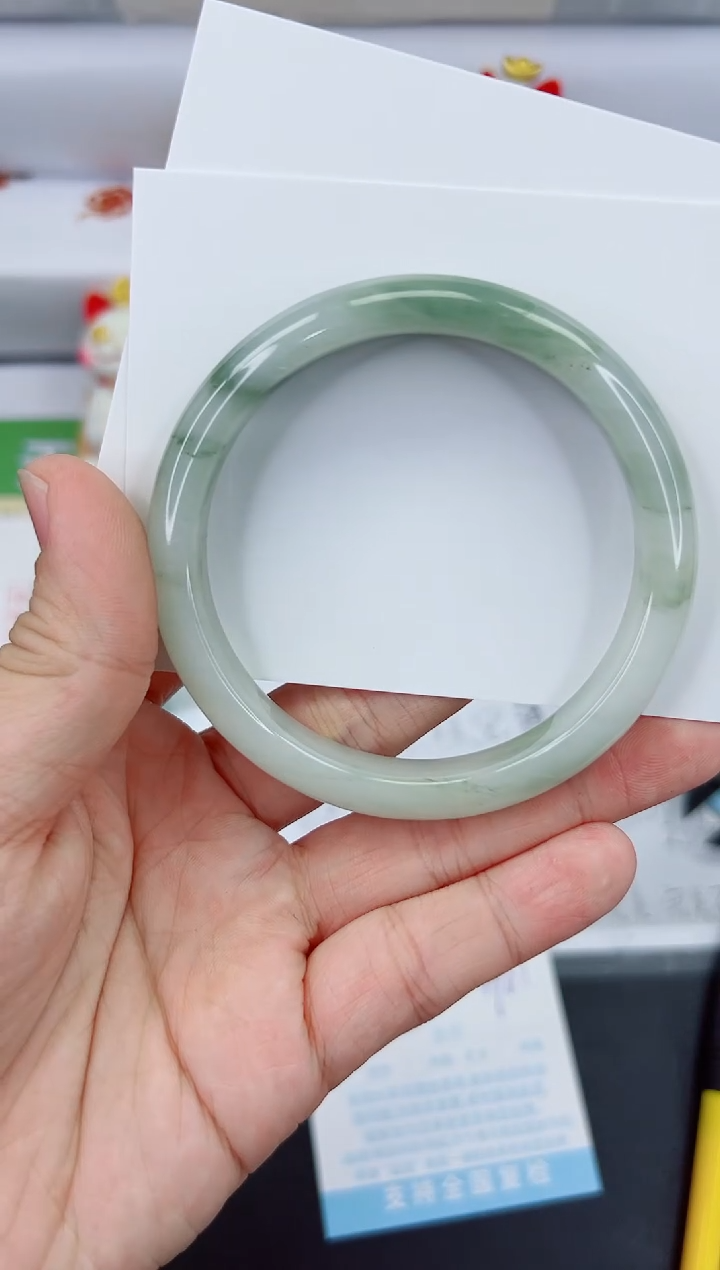 【闪购商品】石英质玉手镯未镶嵌2686-60.2