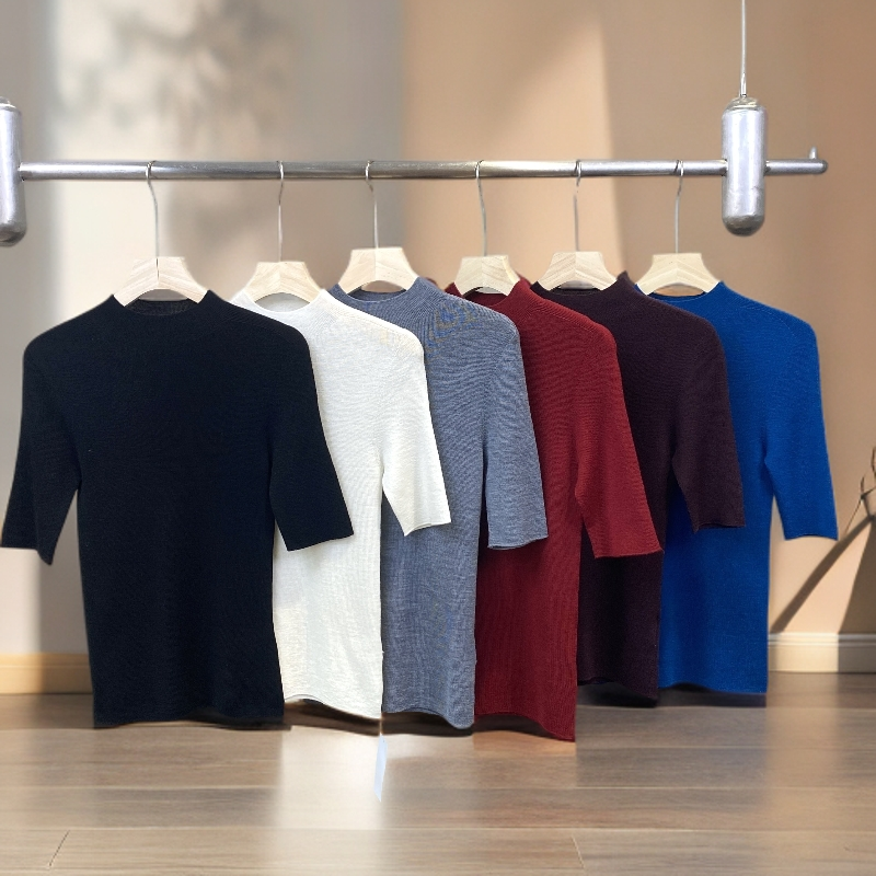 新澳无缝透气薄款纯色半高领中袖针织衫KKCG858